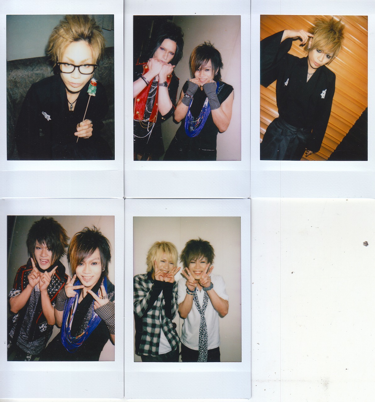 FEST VAINQUEUR✩チェキ 8/9【I'LL】過去チェキ | FEST VAINQUEUR ONLINE STORE