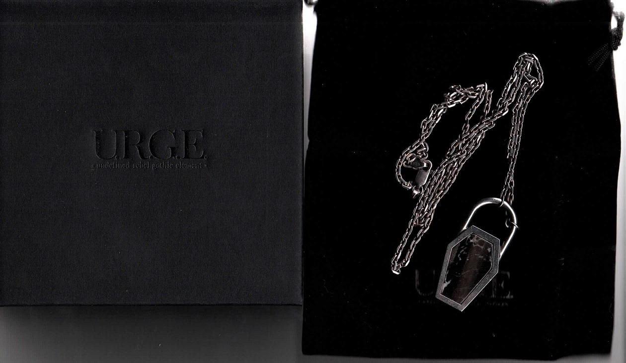 ハズキ の グッズ U.R.G.E. ネックレス