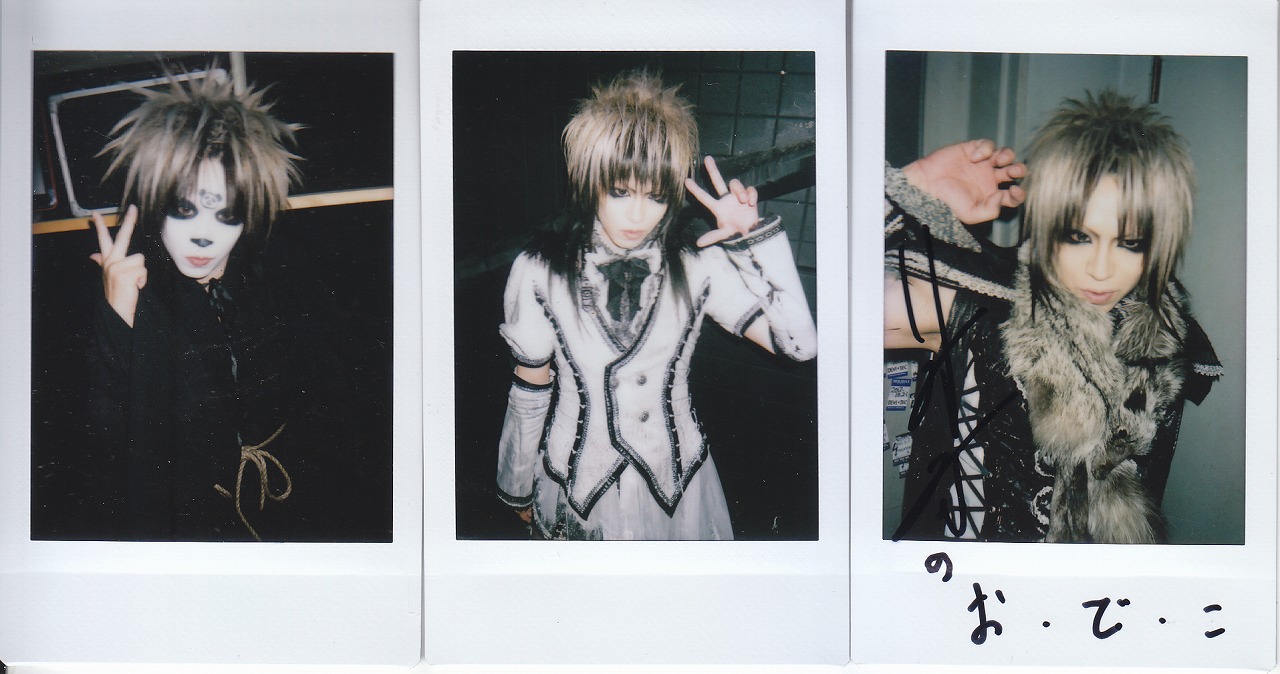 Megaromania 邑詩 チェキ ピュアサウンド / sp_アーティスト_取扱商品