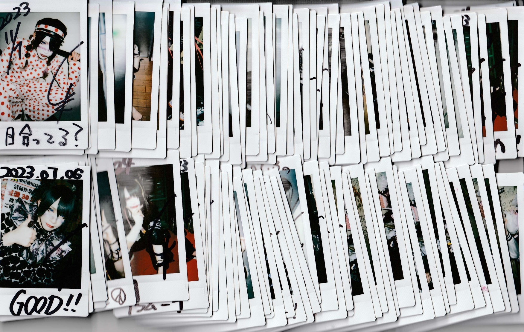 マツタケワークス の グッズ くっきーチェキ1