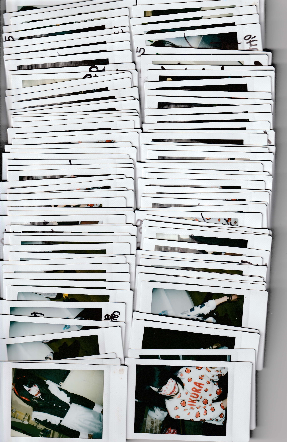 マツタケワークス の グッズ くっきーチェキ3