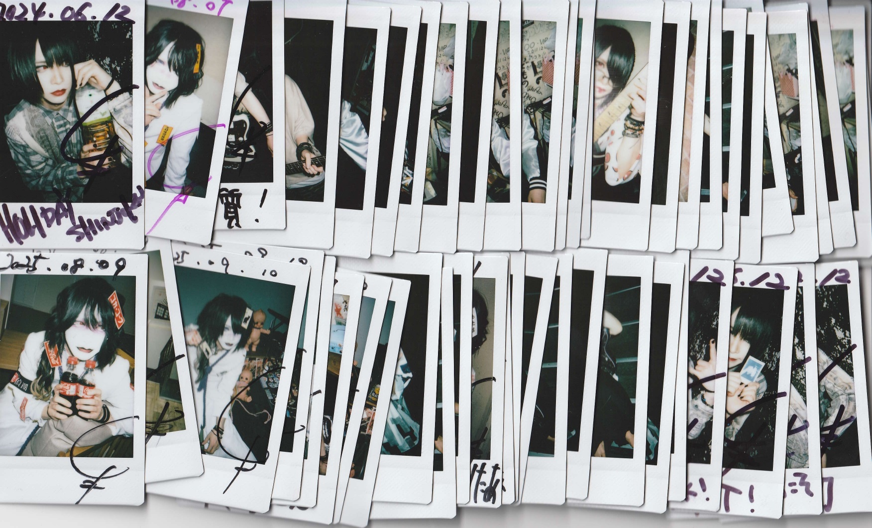 マツタケワークス の グッズ くっきーチェキ4