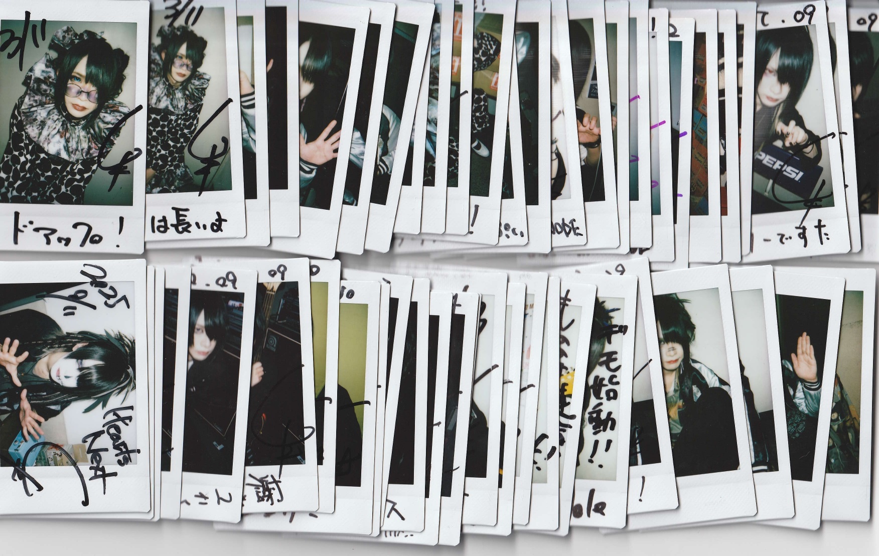 マツタケワークス の グッズ くっきーチェキ6