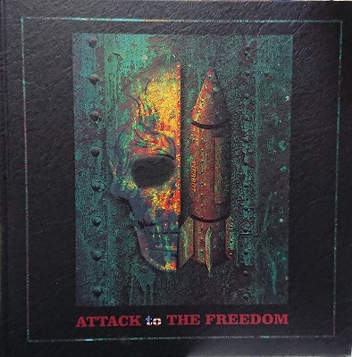 PIERROT の パンフ ATTACK ［TO］ THE FREEDOM