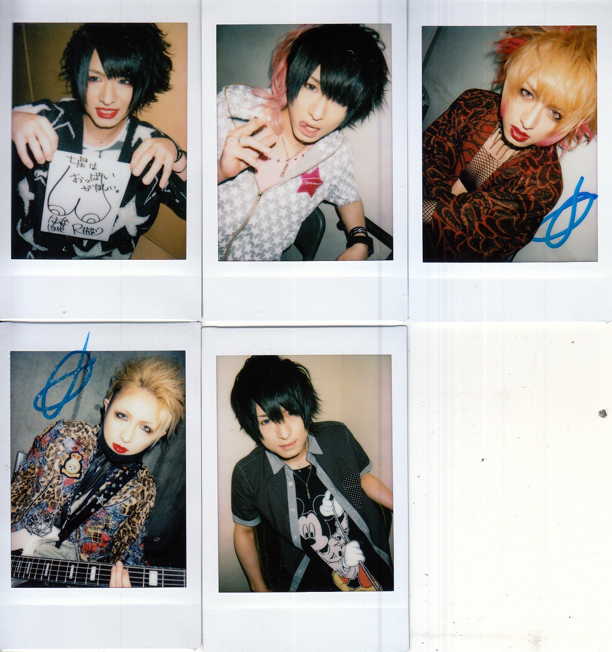 バラ売り可能 R指定 七星さん チェキ 1枚¥500~ バラ売り可能 R指定 七星さん チェキ 1枚¥500~ R指定七星チェキ6