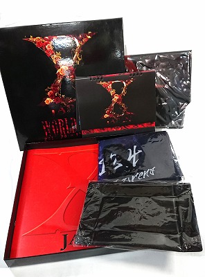 X JAPAN ( エックスジャパン )  の パンフ WORLD TOUR 2015-2016 IN JAPAN PROGRAM PACK